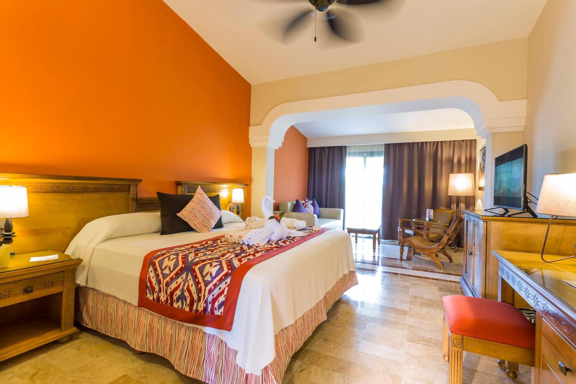 แกรนด์ พัลลาเดียม โคโลเนียล รีสอร์ต แอนด์ สปา - ออล อินคลูซีฟ Hotel Riviera Maya ภายนอก รูปภาพ